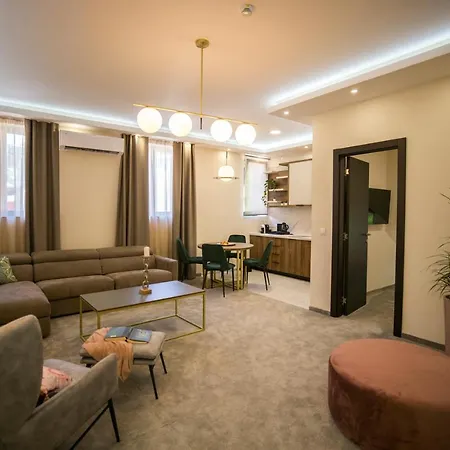 Apartment Vs