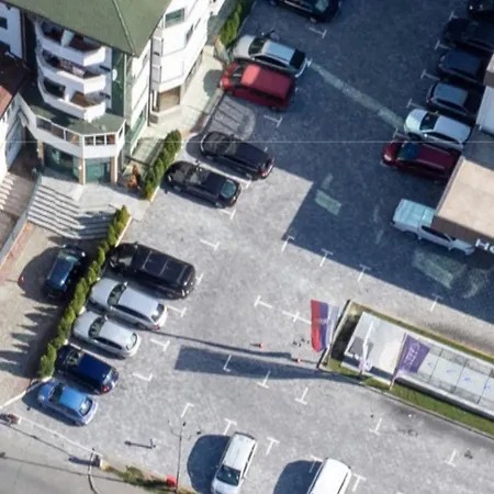 Vs Exclusive Luxury Wellness & - *