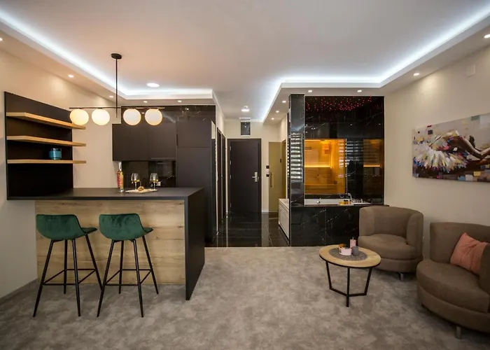 Vs Exclusive Luxury Wellness & - *